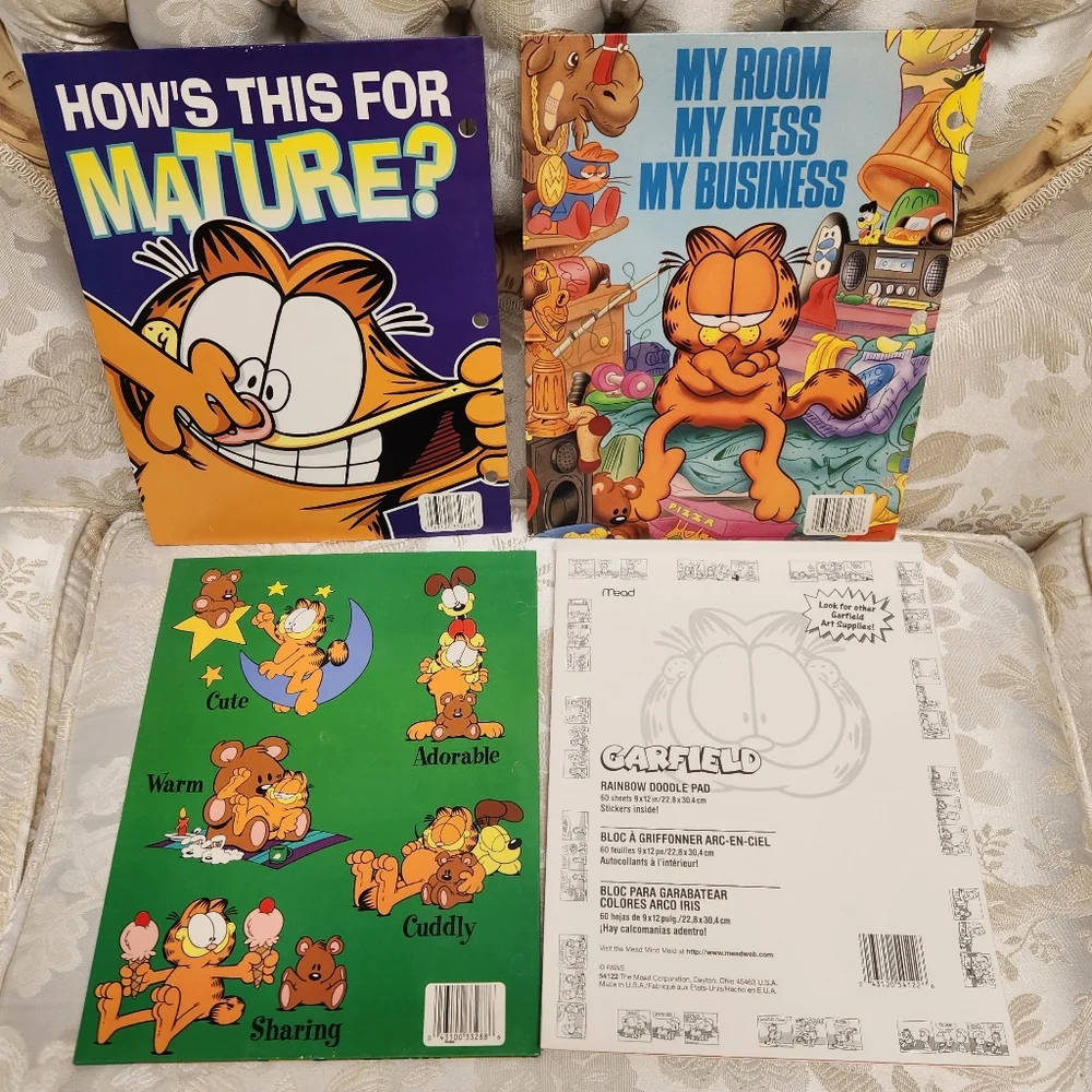 Vintage Garfield Mead Lot Of 3 Folders + Rainbow Doodle Pad With Stickers
